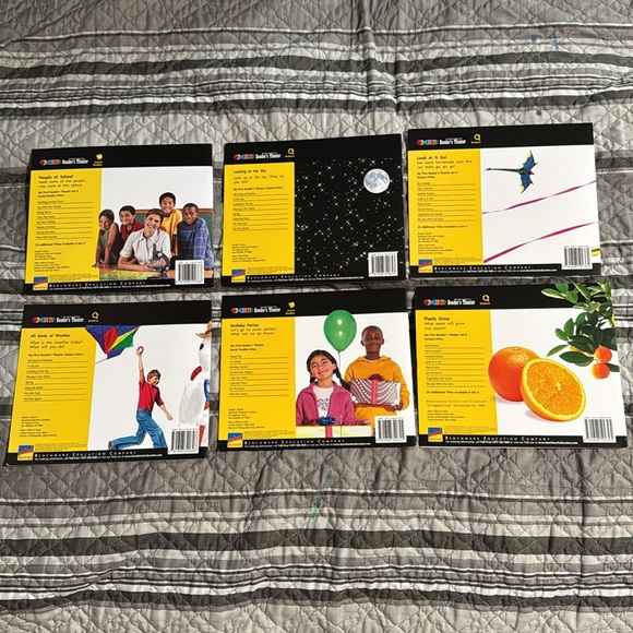 6 BENCHMARK EDUCATION MY FIRST READER’S THEATER BOOKS - KINDER GRADE - Picture 2 of 3